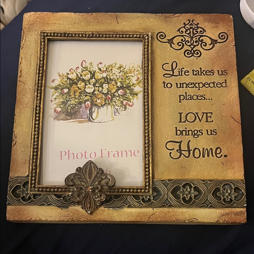 Gold Rustic Decorative Picture Frame with Sentimental 4 x 6 frame  Stonelike 556